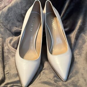 Coach Chalk color 9 1/2